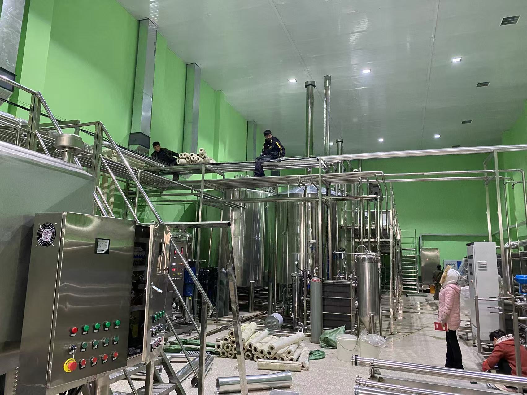 宾县精酿啤酒设备厂—精酿啤酒设备制造：传承工艺与创新科技的交融